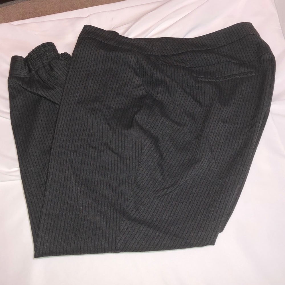 Torrid work pants EUC